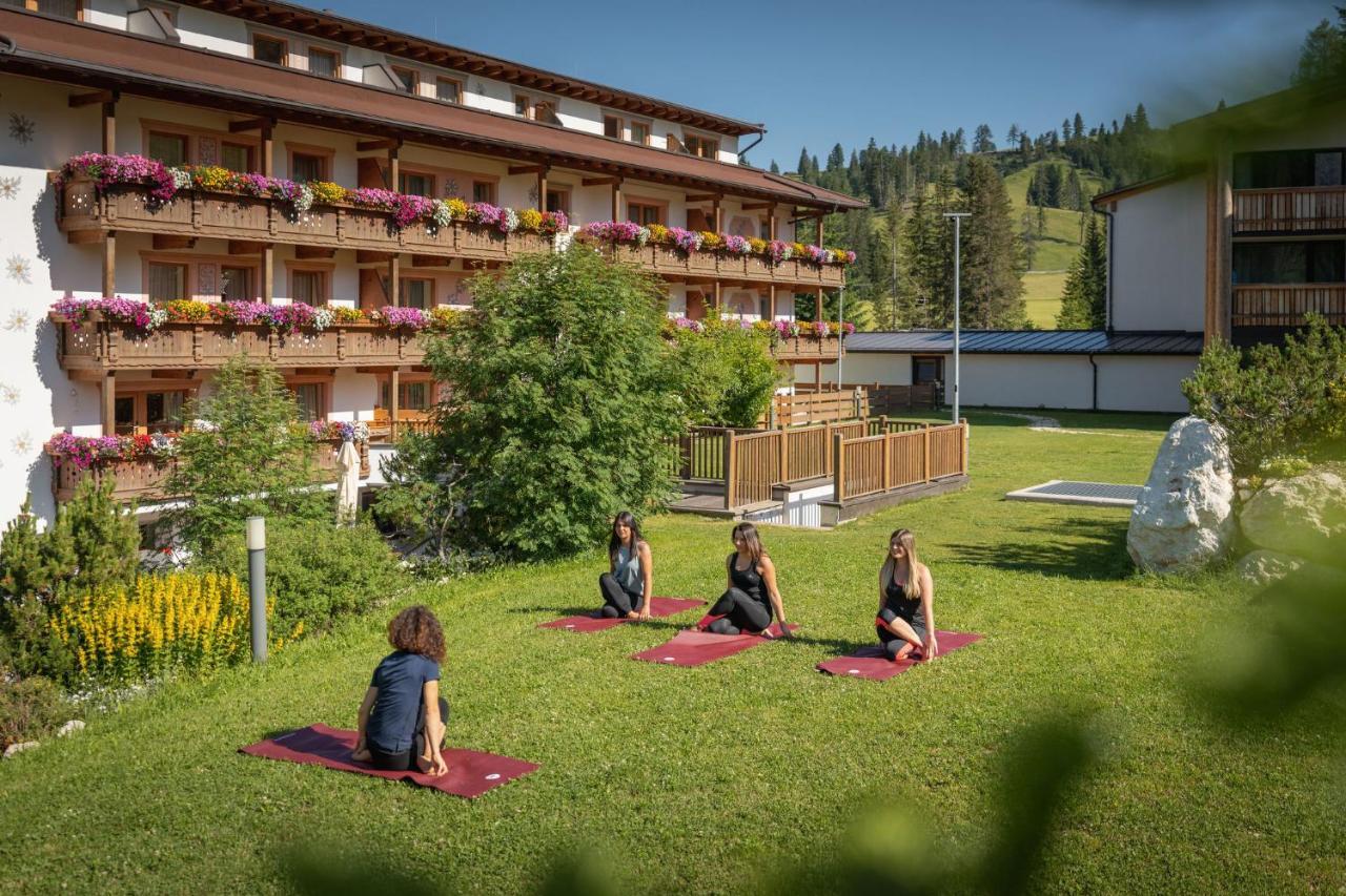Moseralm Dolomiti Spa Resort Nova Levante Ngoại thất bức ảnh