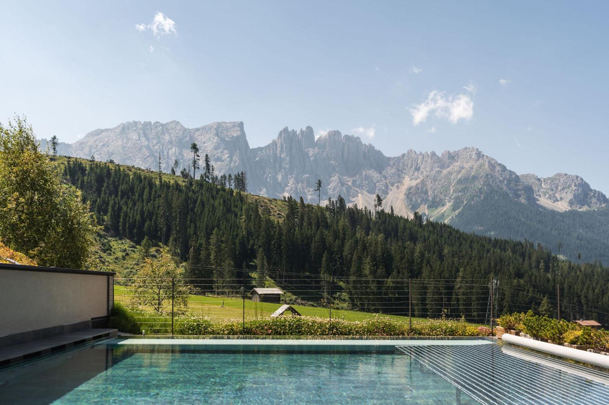 Moseralm Dolomiti Spa Resort Nova Levante Ngoại thất bức ảnh